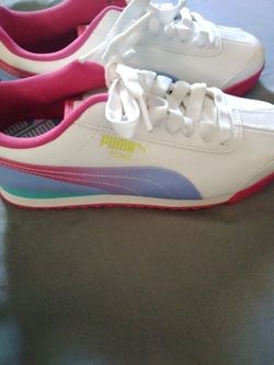 Puma Roma Sneakers White Rainbow for girls size4.5 youth