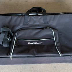 Roadrunner Keyboard  61 Keys soft case With Wheels.