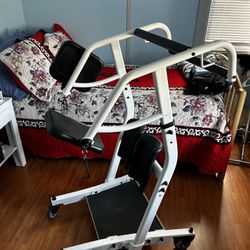 Standing transfer device 