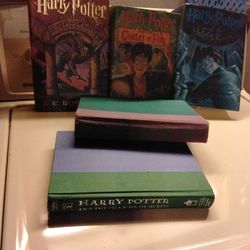 HARRY POTTER BOOKS & LORD OF THE RINGS BOOKS