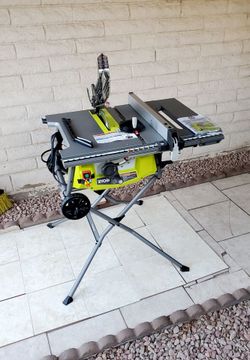 RYOBI corded 15Amp 10in. Expanded Capacity Table Saw with Rolling Folding Stand