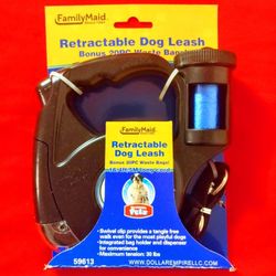 NEW Retractable Dog Leash With 20PC Waste Bags / NUEVO Correa retráctil para perros con 20 bolsas