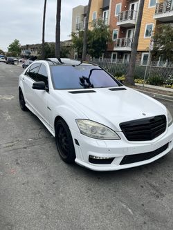 2010 Mercedes-Benz S-Class