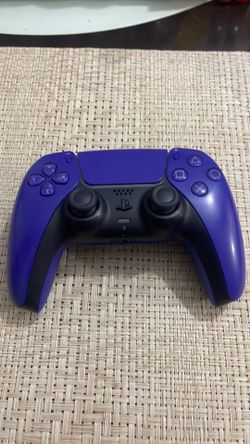 PlayStation 5 controller