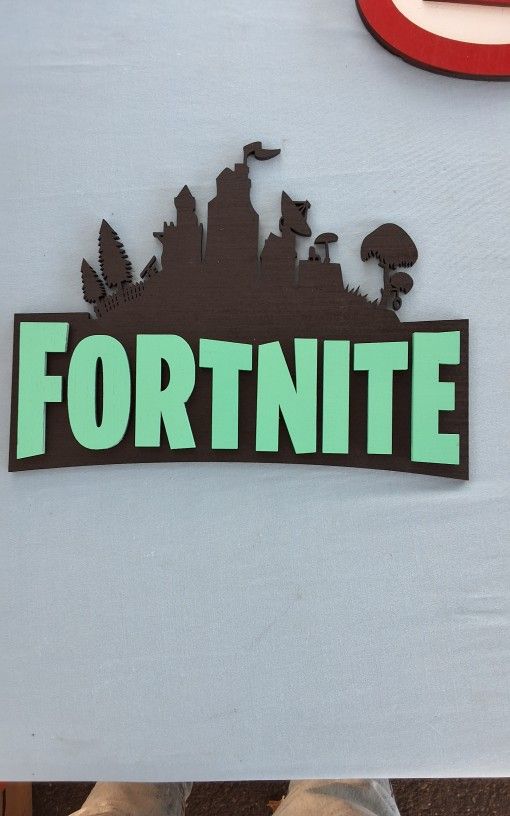 Blk/Teal Fortnight sign