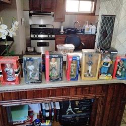 Bobbleheads One Lot
