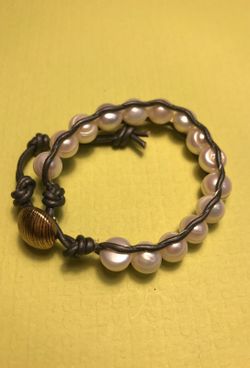 Freshwater water pearl leather bracelet