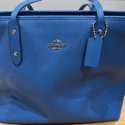 Coach Woman’s Hand Bag