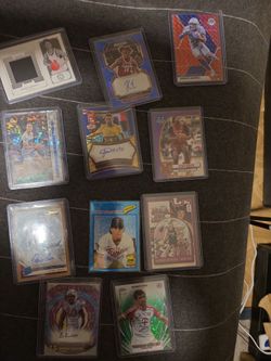 LOT OF CARDS ALL SPORTS