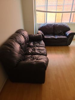 2 sofas