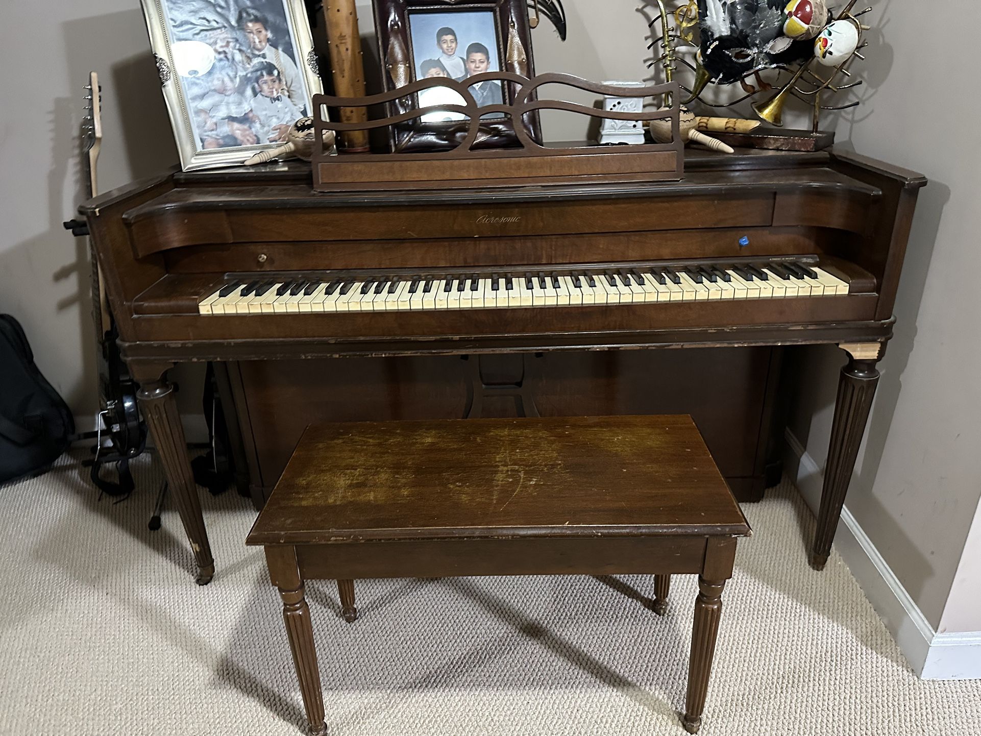 Acrosonic by Baldwin Upright Console Piano with Bench