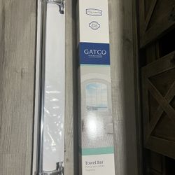 24" Wall Mounted Towel Bar