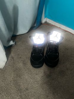 Jordan 5 black metallic size 9.5
