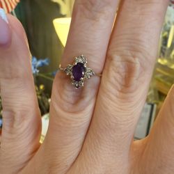 14K Gold Amethyst And Diamonds Ring 