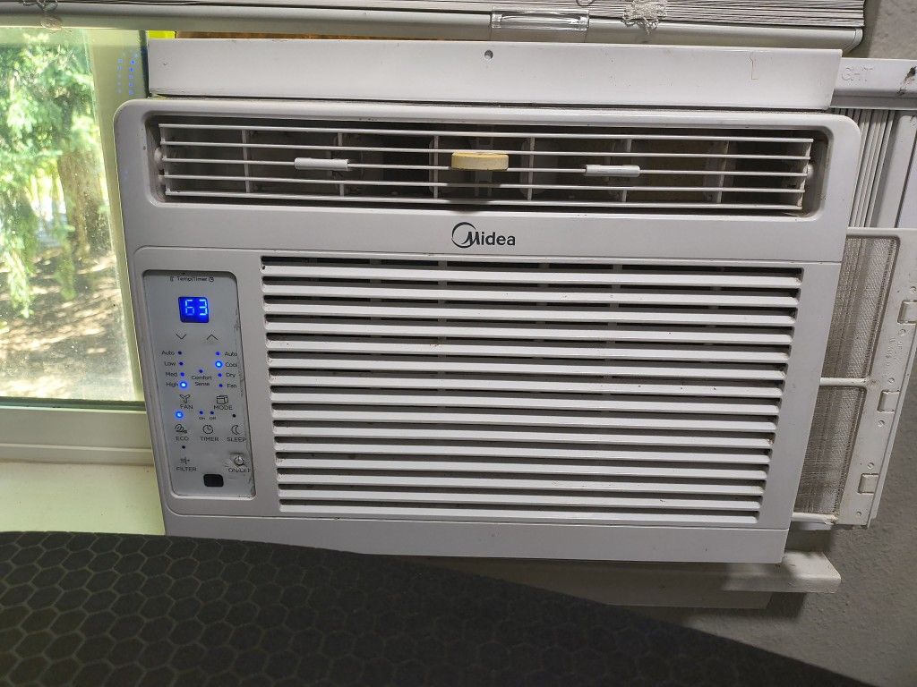 Window Air Conditioner