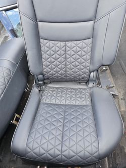 Murano Diamond Leather Seats