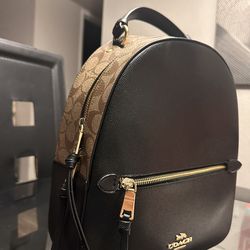 Coach purse/backpack