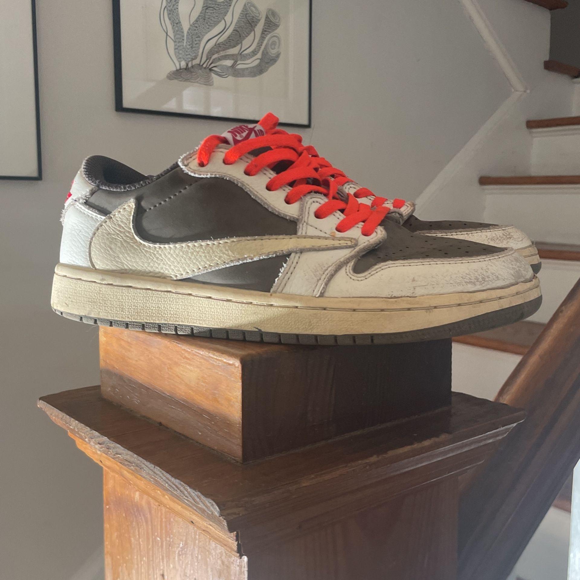 travis scott reverse mocha OG