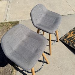 Bar / Counter Stools