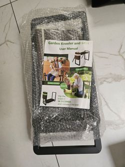 2-in-1 Garden Kneeler and Seat