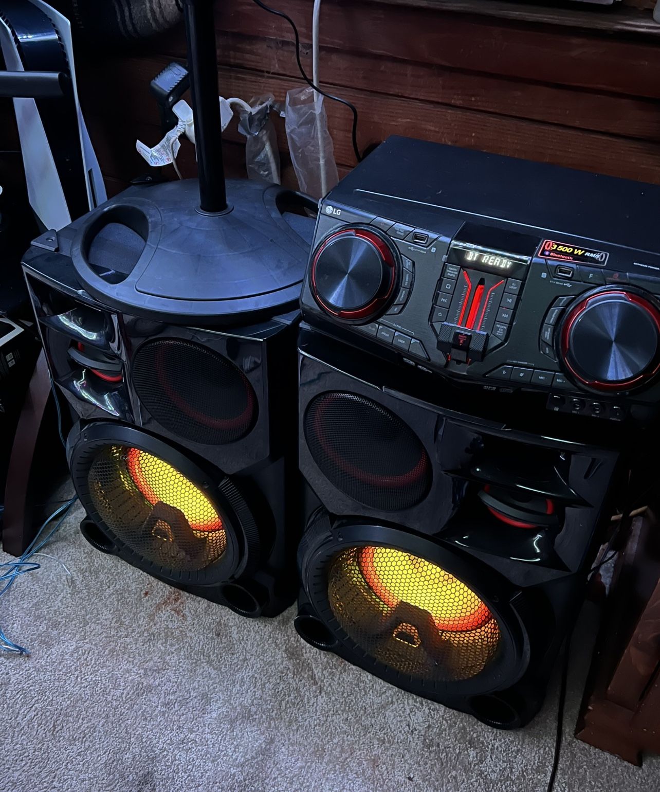 Lg Speakers 15’ 3500 Watts