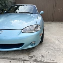 Mazda Miata 2001