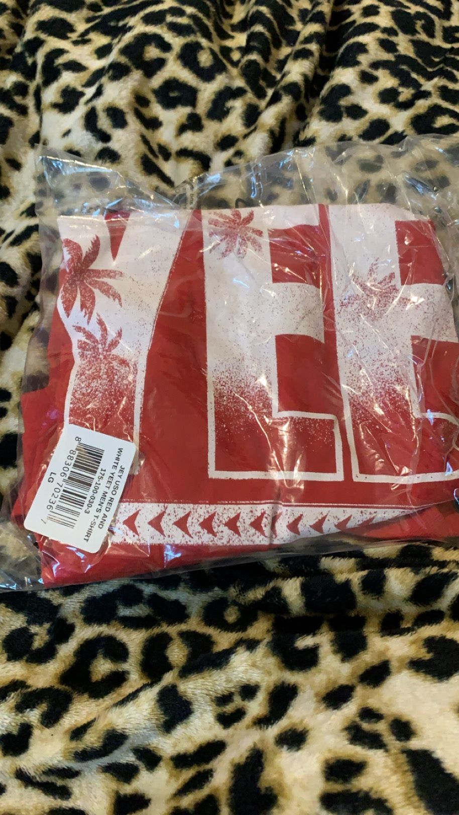 WWE Jey Uso “Yeet” Tshirt Size Large