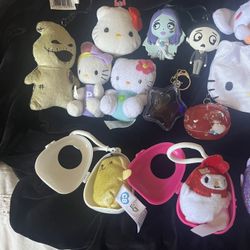 Hello Kitty And Friends & Others Keychains 