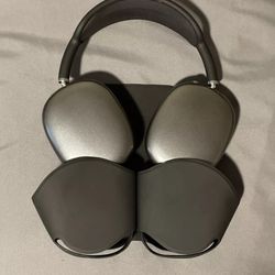 AirPod Max Space Gray