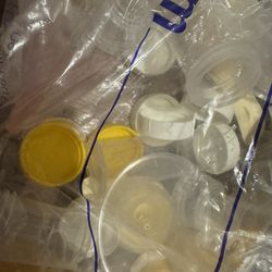 Medela Storage Containers And Parts 