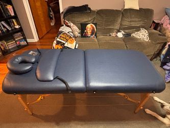 Life Gear Massage Table w/ Attachments