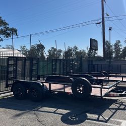 UTILITY TRAILERS 