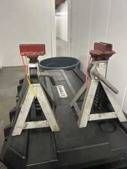 2 - 3 Ton Jack Stands - Heavy Duty