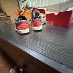 Nike Jordan Low Men’s , Size 8.5, Limited Color.