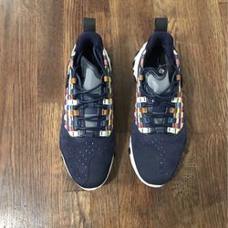 Corresponding to Finally Catena Nike Theioth Multicolor for Sale in Downey, CA - OfferUp
