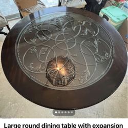 Round Expandable Dining Table With 8 Chairs 