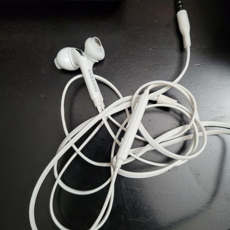 Samsung Headphones