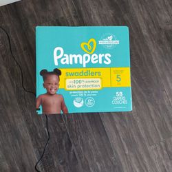 Pampers Swaddlers Size 5 $20