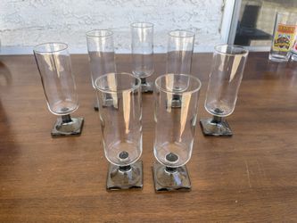 Seven Champagne Flutes With Smoky Grey Base