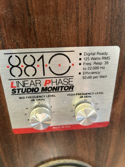 Linear Phase 8810 Vintage Studio Monitor 3-Way Floor Standing
