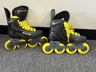 CCM Super Tacks 9350R’s SZ 1D YTH Great Condition
