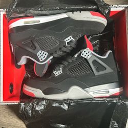 Jordan 4 Retro Bred 
