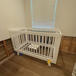 Baby Crib 