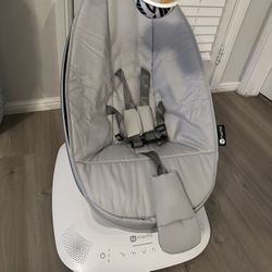 4moms MamaRoo Multi-Motion Baby Swing , Bluetooth Enabled With Unique Motions, Grey