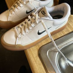 Brand New Nikes. Court Legacy 