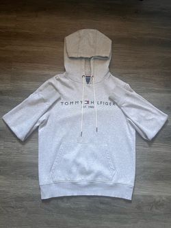 Grey Tommy Hilfiger hoddie size M