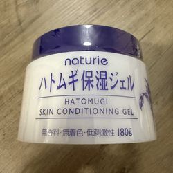 Hatomugi Skin Gel