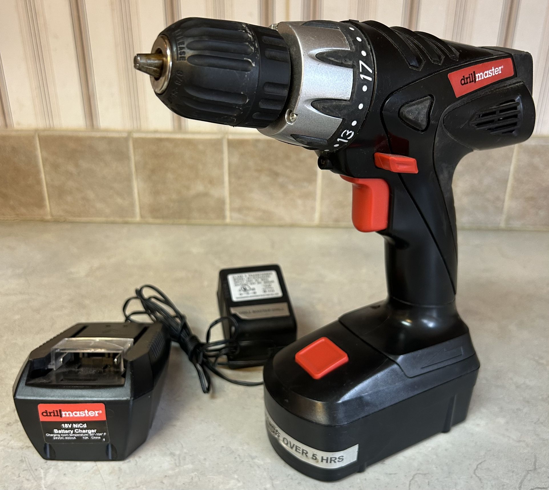 Drill Master 18V 3/8” Cordless Drill 68239 w/Battery & Charger