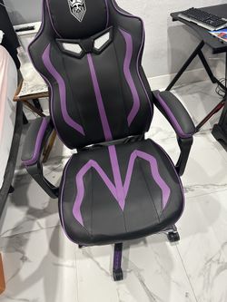 gamer chair good condition 