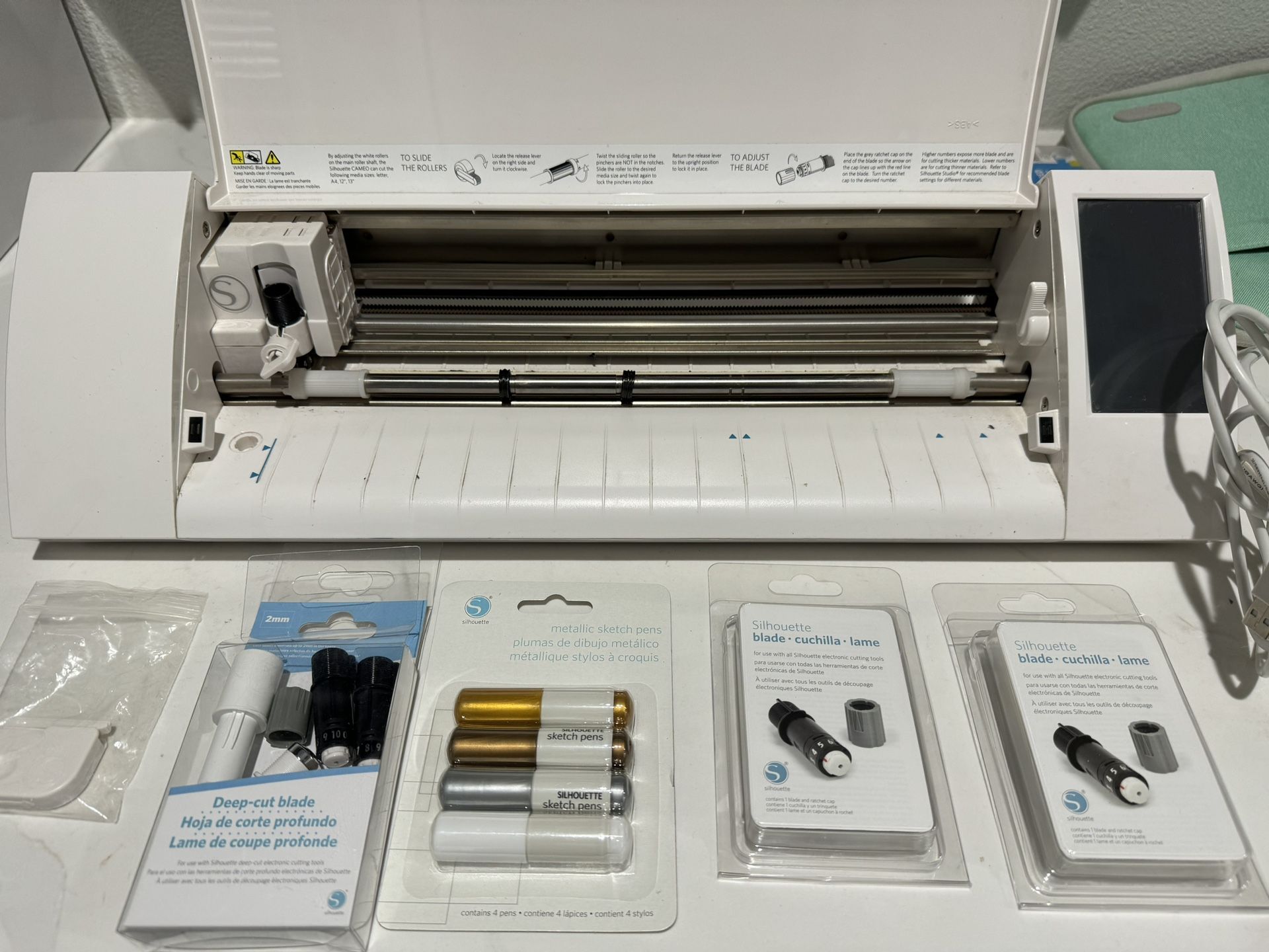Silhouette CAMEO 2 Cutting Machine + Extras